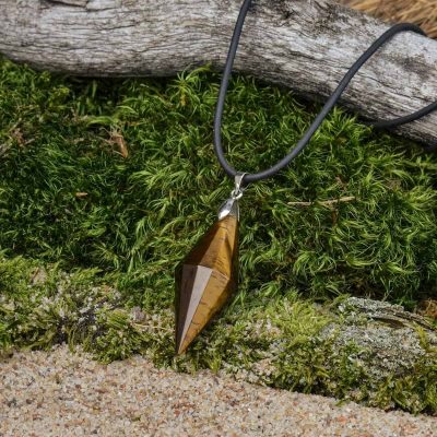 Tigro Akies Piramidės Pakabukas